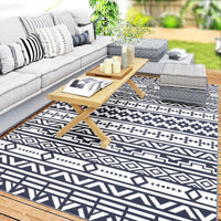 Outsunny Outdoor Patio Rug, Large Camping Carpet with Carrying Bag, 6' x 9' Waterproof Plastic Straw, Reversible, Blue & White Geometric