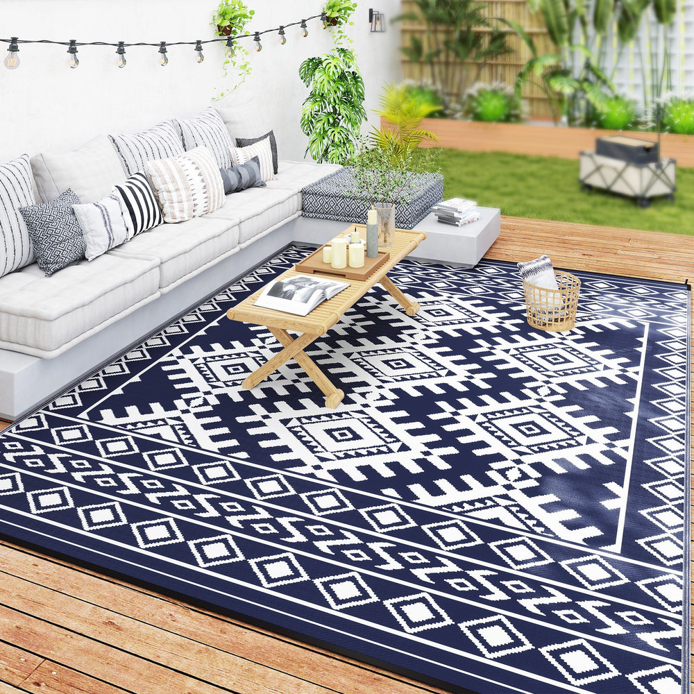 Outsunny Outdoor Patio Rug, Large Camping Carpet with Carrying Bag, 9' x 12' Waterproof Plastic Straw, Reversible, Blue & White Rhombus Border